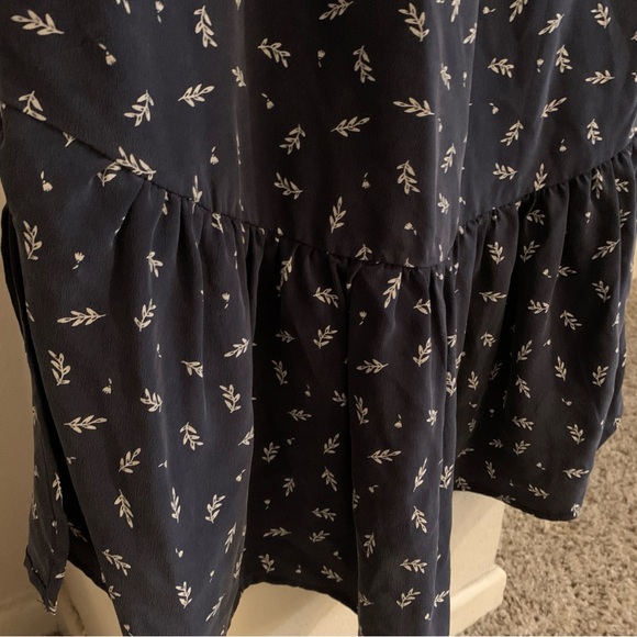 Amour Vert Navy Floral Long Sleeve Dress - Picture 5 of 6